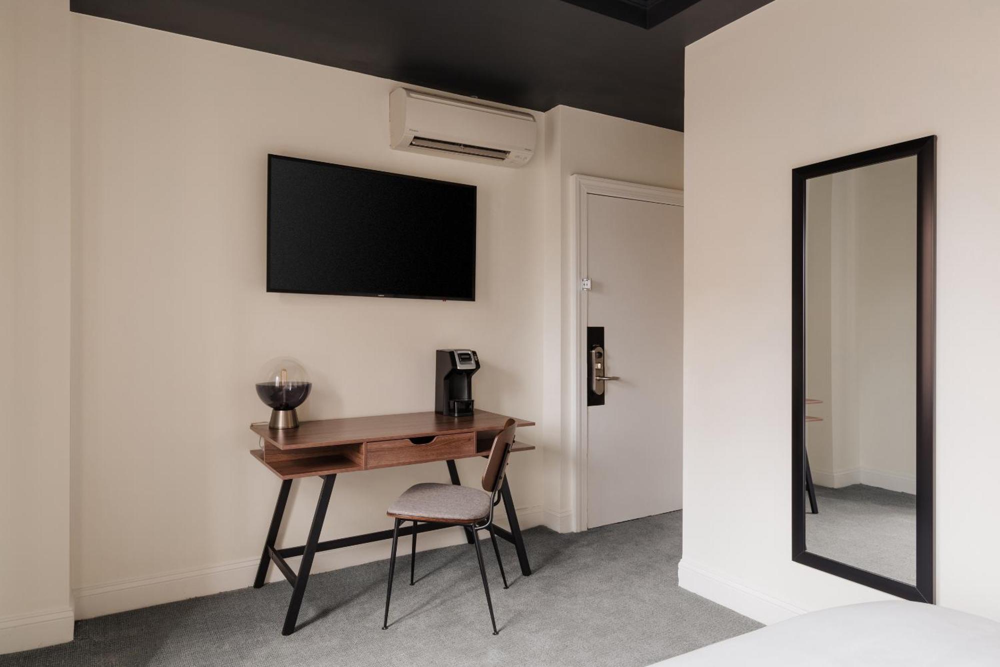 Dupont Circle Embassy Inn By Found واشنطن المظهر الخارجي الصورة