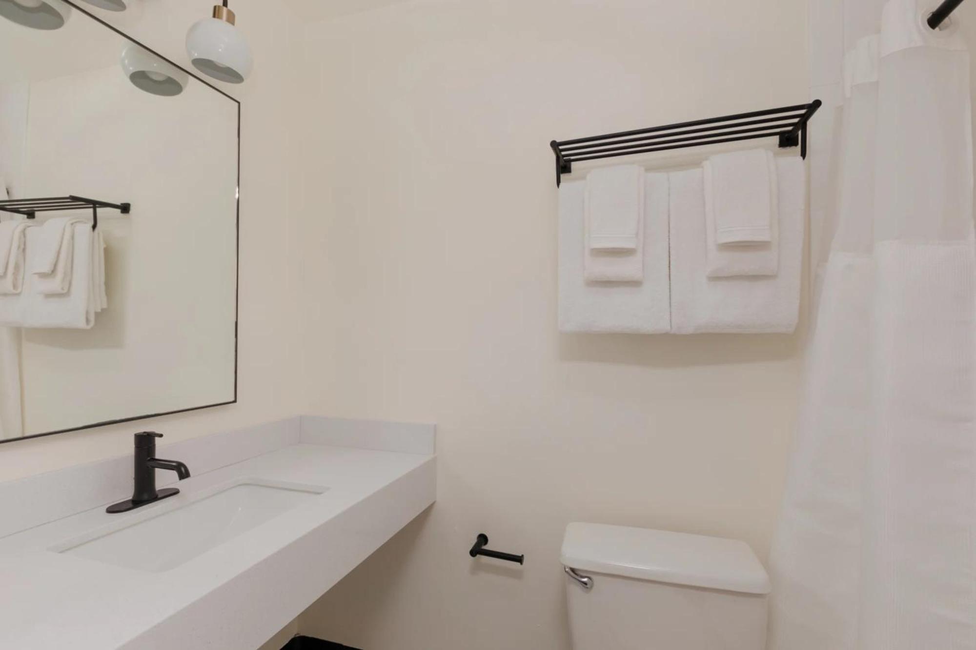Dupont Circle Embassy Inn By Found واشنطن المظهر الخارجي الصورة